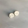 Butoni Konfetti nappikorvakorut, Marmori