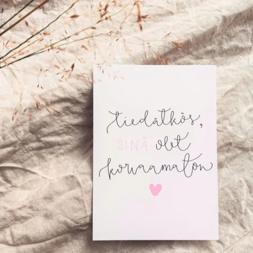 Helle Korvaamaton postikortti