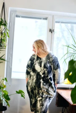 Lumoan Linnea mekko, Layers of Life
