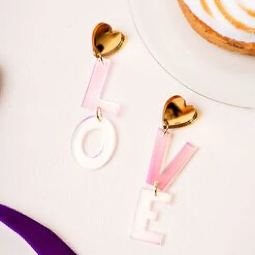 Mamakoru Love nappikorvakorut