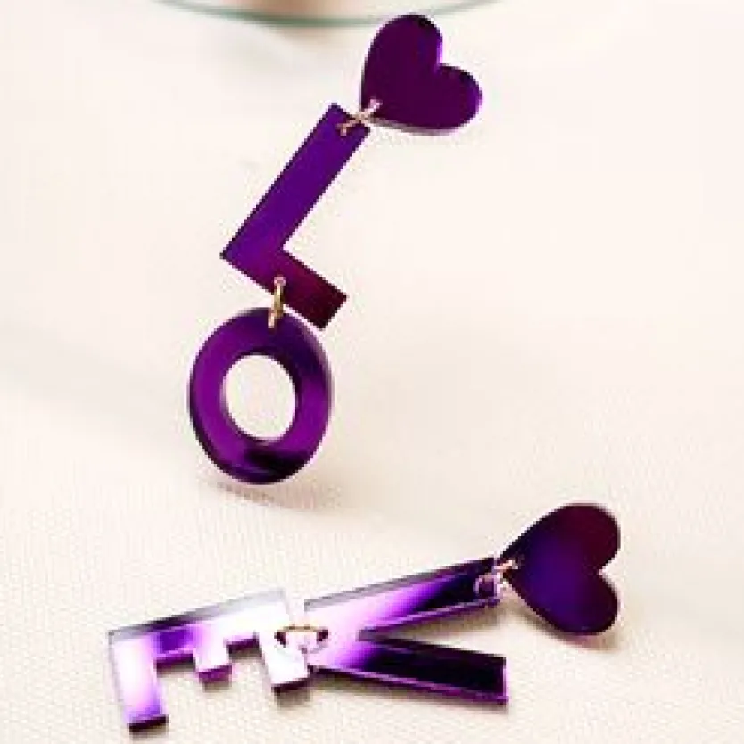 Mamakoru Love nappikorvakorut