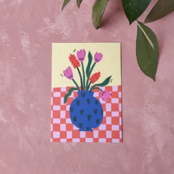 Pikku paperi Sydänvaasi postikortti